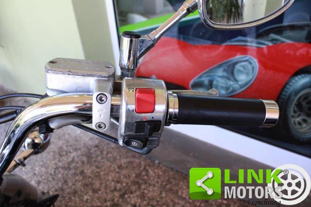 YAMAHA XVS 1100 v-star classic