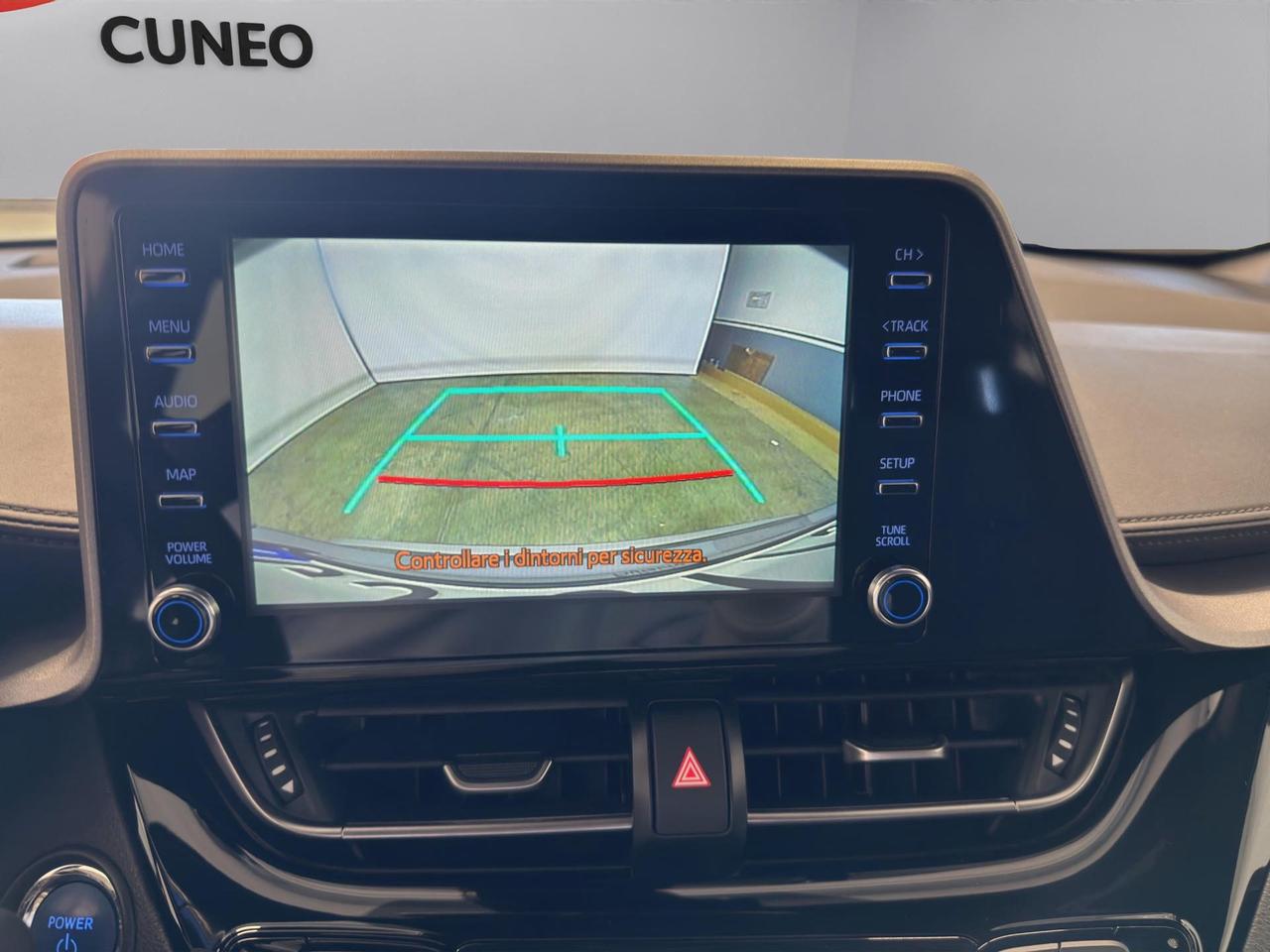 Toyota C-HR 1.8h Business e-cvt