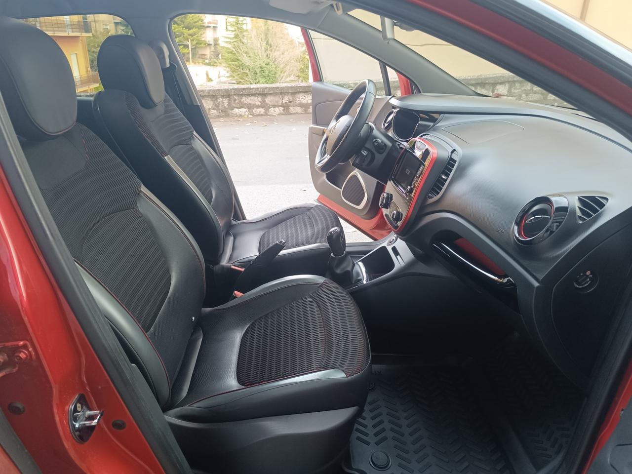 Renault Captur 1.5 dCi 8V 90 CV EDC Project Runway