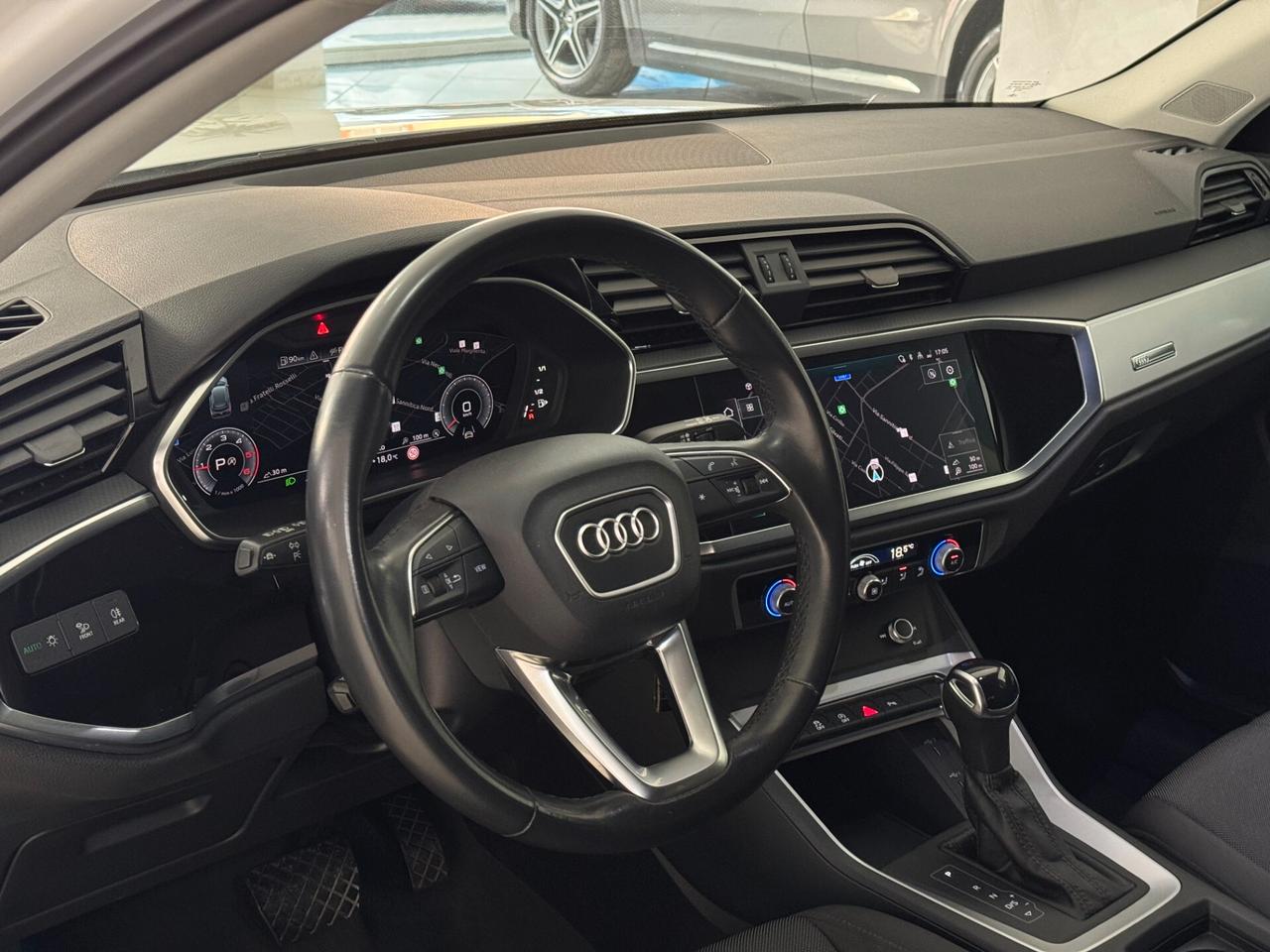 Audi Q3 35 TDI 150CV S-tronic