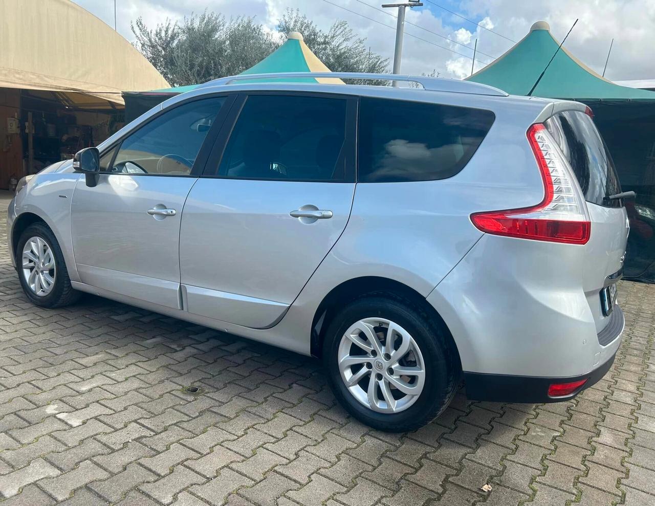 Renault Scenic 7 posti 1.5 dCi 110 CV EDC Limited