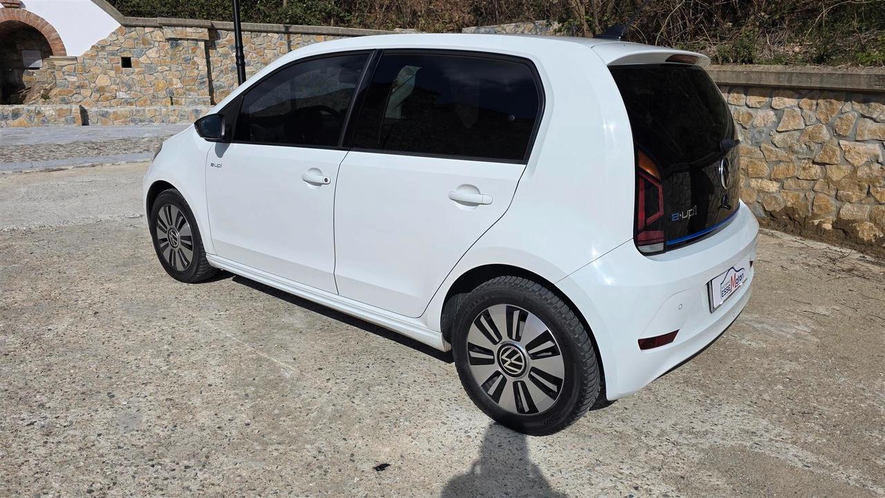 Volkswagen up! e-up! 82 CV