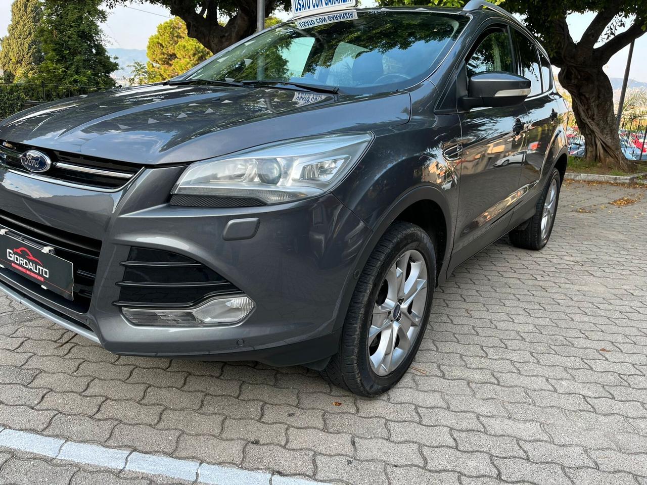 Ford Kuga 2.0 TDCI 140 CV 4WD Titanium Automatica Garanzia 12 mesi