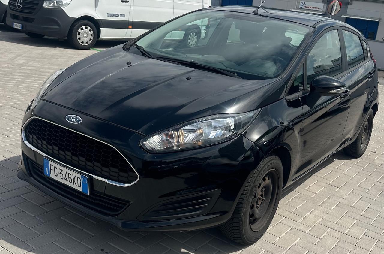 Ford Fiesta 1.5 TDCi 75CV 5 porte Business