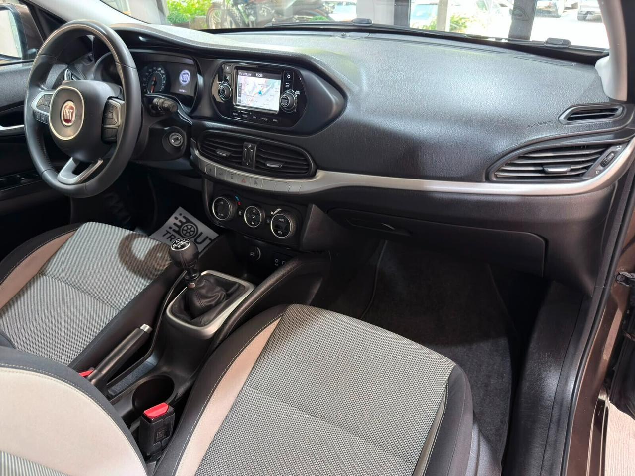 FIAT TIPO 1.6 MJT 120CV BERLINA 2016