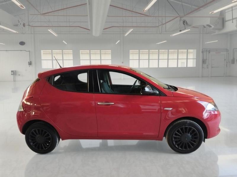 LANCIA YPSILON 1.0 FIREFLY 70 CV SES HYBRID SILVER 5 PORTE BERLINA