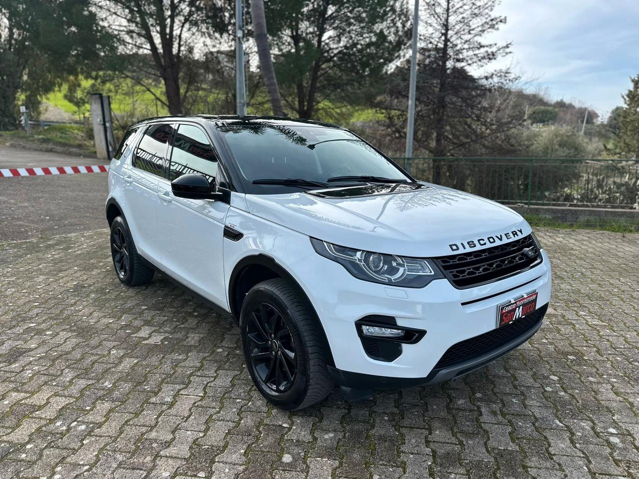 Land Rover Discovery Sport 2.0 TD4 150 CV HSE Luxury AUTOMATICO BI-COLOR