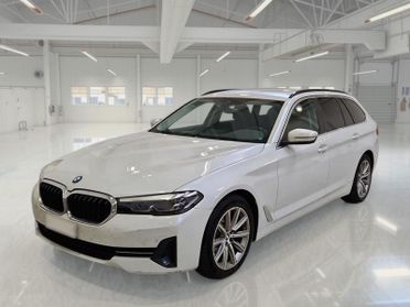 BMW 520 xDrive Business Auto MH48V Touring