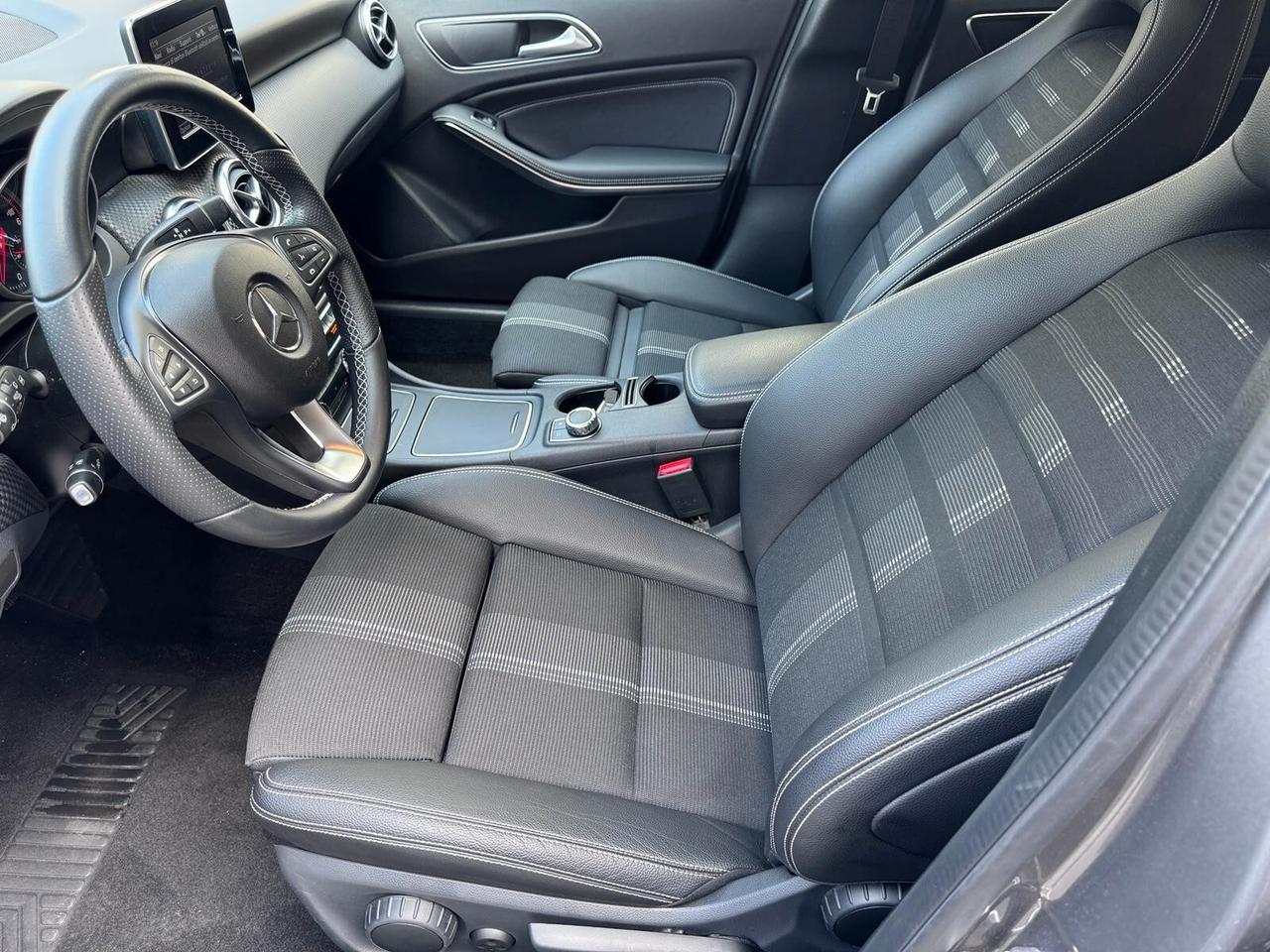 Mercedes-benz A 180 d Automatic Premium*EURO6*NEOPATENTATI