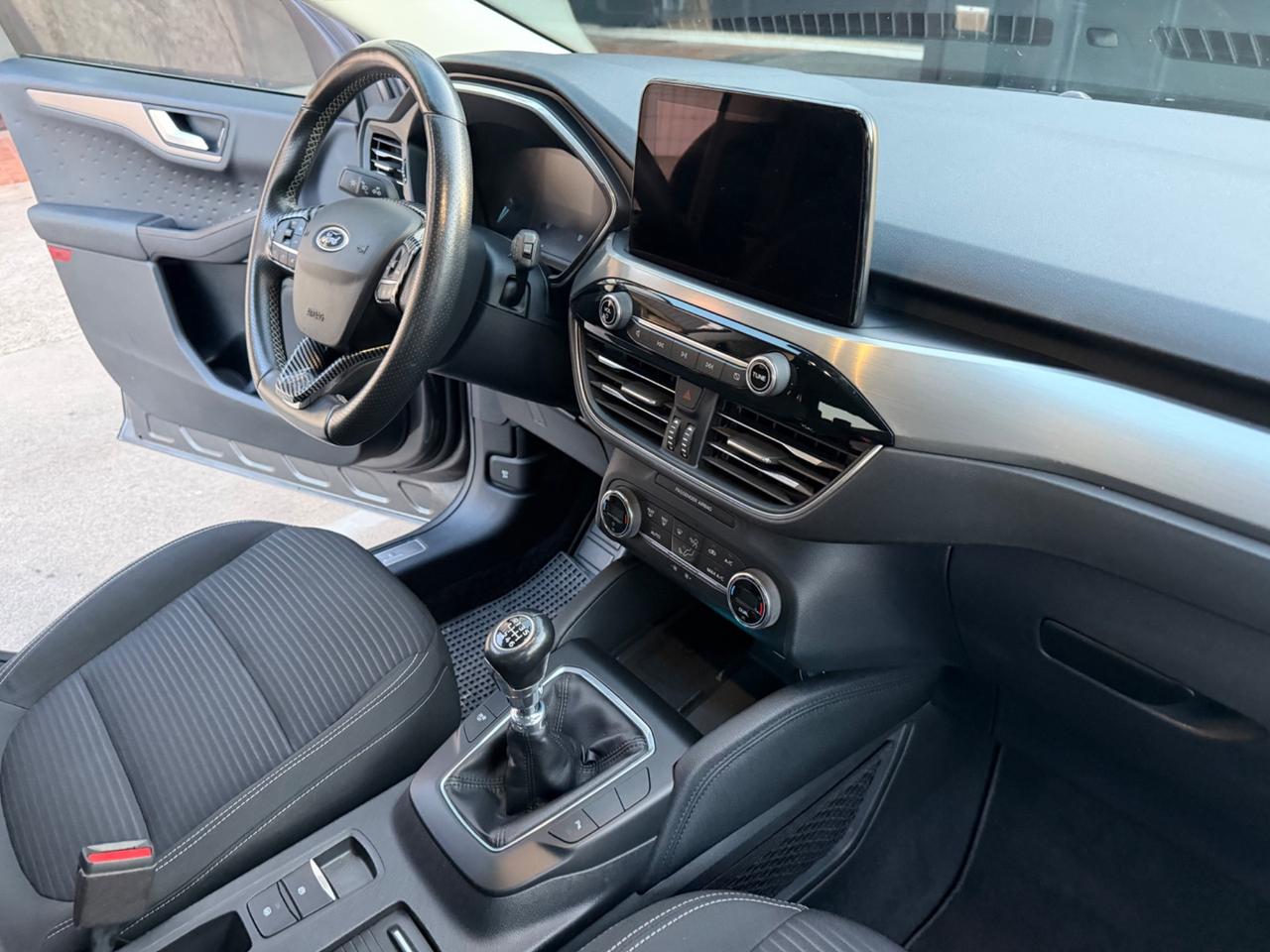 Ford Kuga 2.0 EcoBlue Hybrid 150 CV 2WD ST-Line