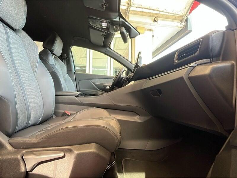 Peugeot 3008 BlueHDI 130 EAT8 S&S Allure Pack
