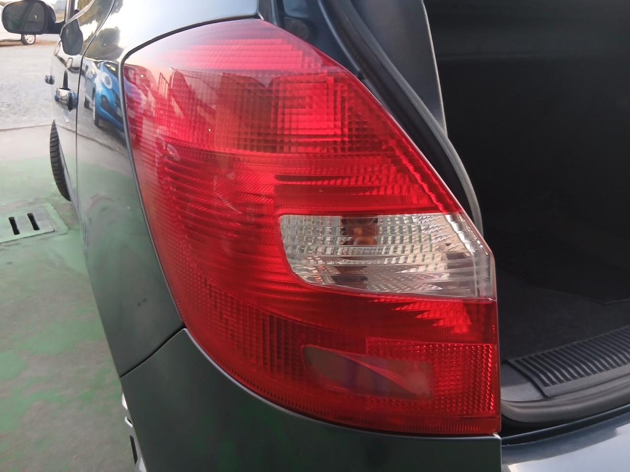 Skoda Fabia 1.2 TSI 86CV 5p. Ambition