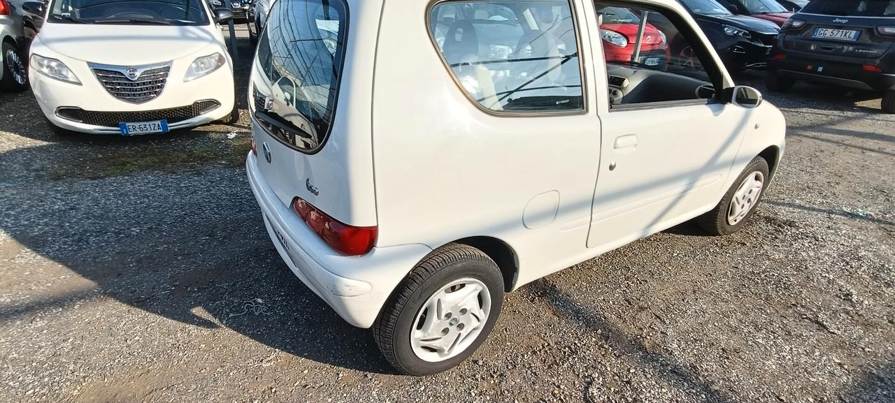 Fiat 600 1.1 50th Anniversary