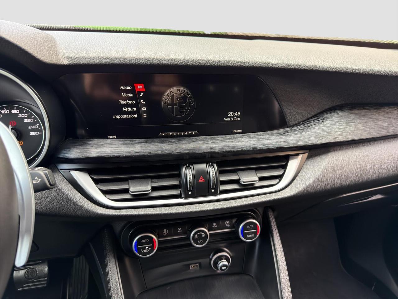 Alfa Romeo Stelvio 2.2 t 160cv Sport Tech 2019