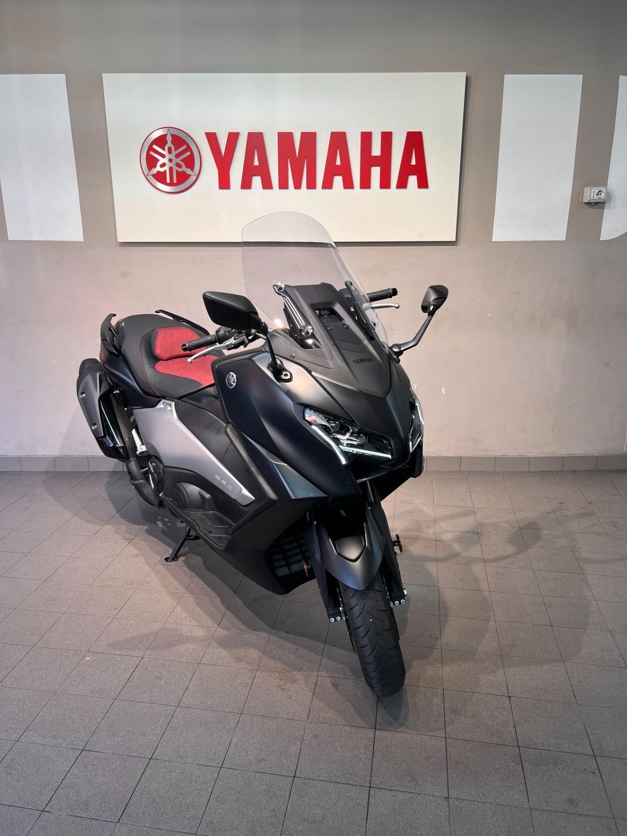 Yamaha T Max 560 BLACKMAX 25 ANNIVERSARY