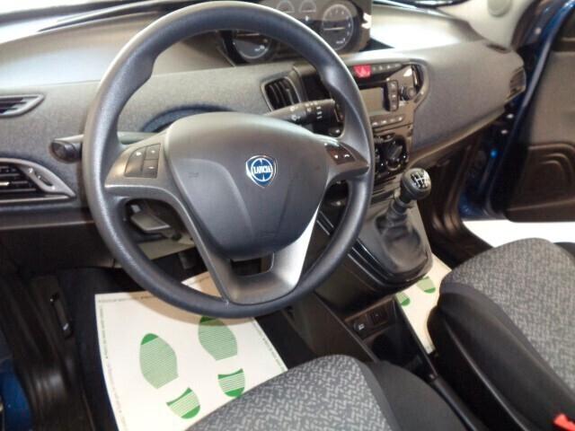 Lancia Ypsilon 1.0 FireFly 5 porte S&S Italiana