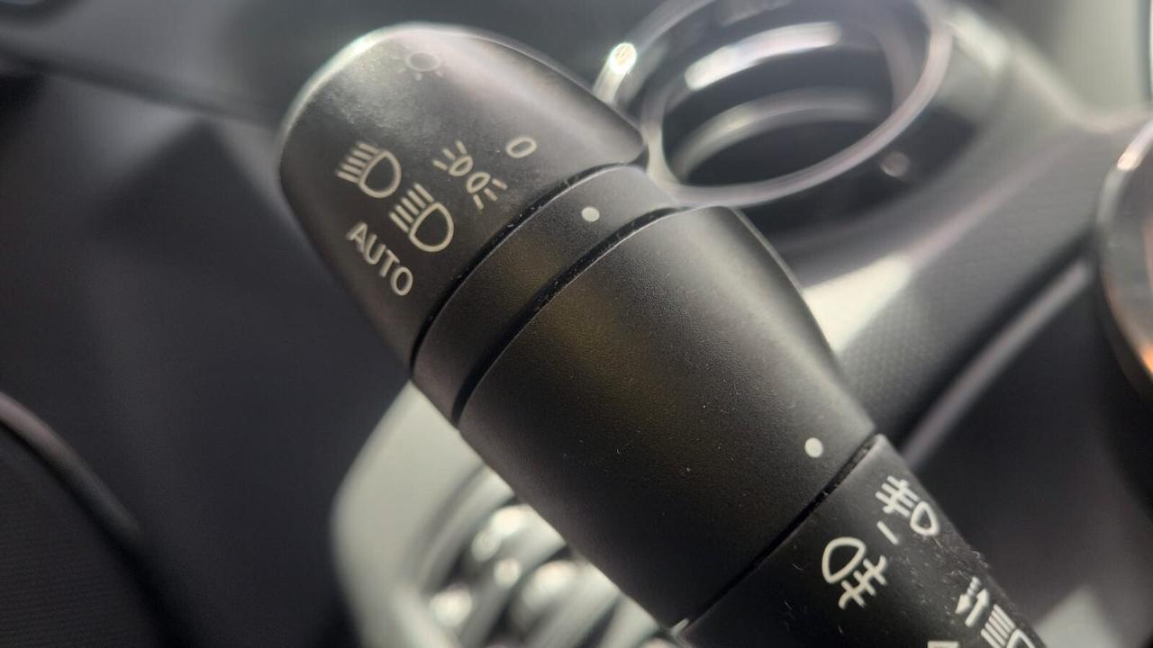 RENAULT CLIO 1,5 dCi-UNICA PROPRIET-4 REVISIONI