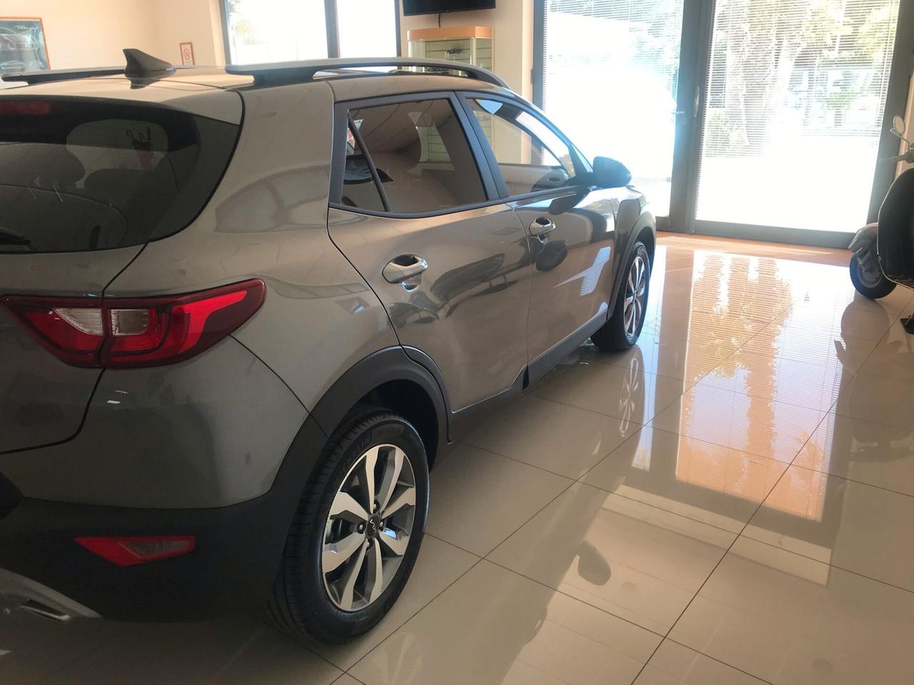 Kia Stonic 1.0 T-GDi 100 CV MHEV MT Urban