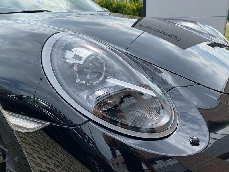 Porsche 911 Cabrio 3.0 Carrera GTS auto