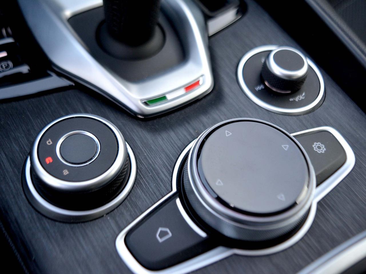 Alfa Romeo Giulia 2.2 turbo 160cv super business at8