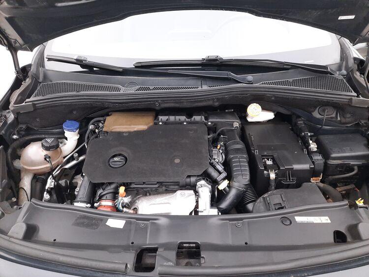 Peugeot 2008 Allure EAT6 BR643921 1.5 Diesel 120CV