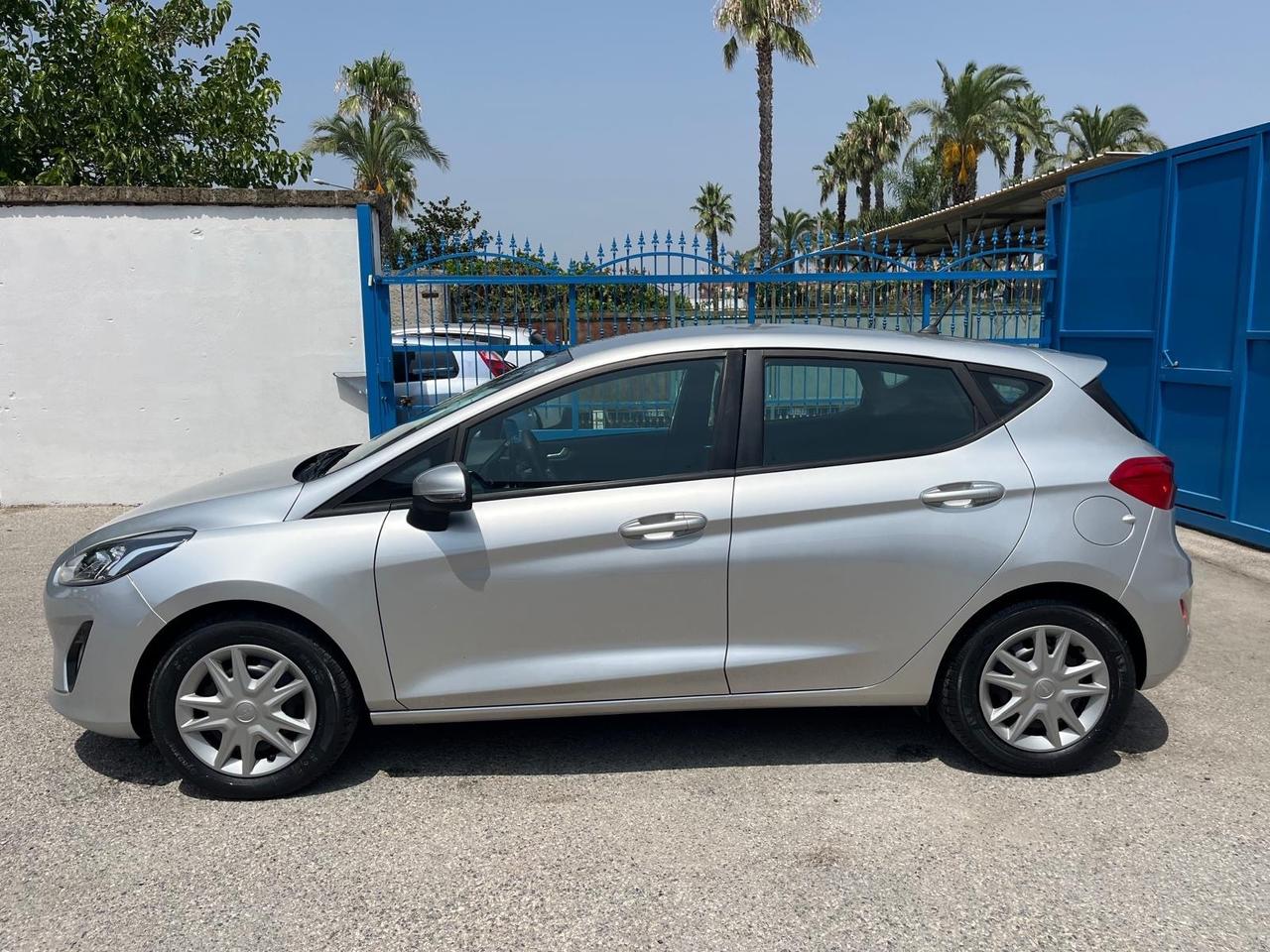 Ford fiesta 5P-1.1 benz/cv 86-km 50000-12/2018