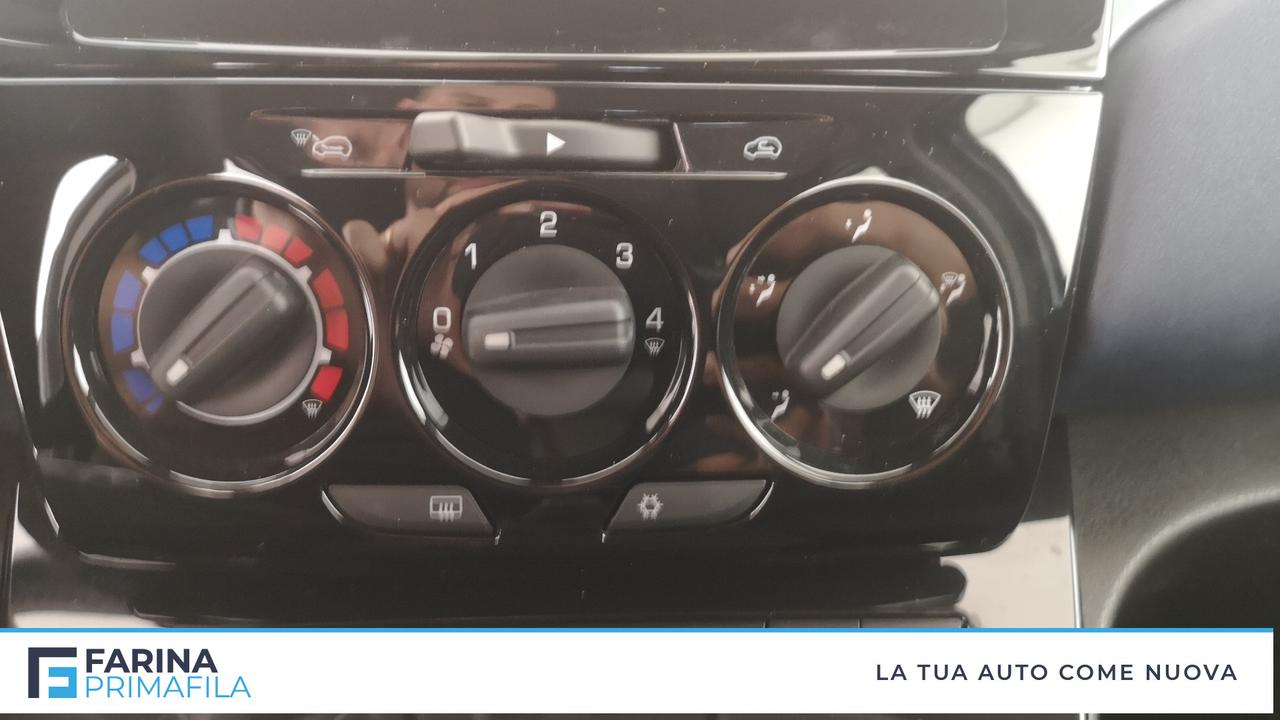 LANCIA Ypsilon III 2021 - Ypsilon 1.0 firefly hybrid Platino s&s 70cv