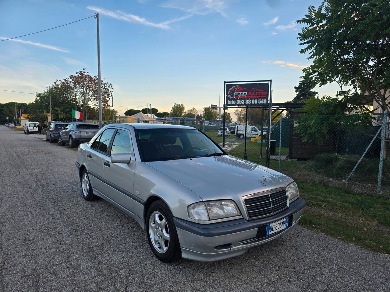 Mercedes C 180 Benzina con GARANZIA