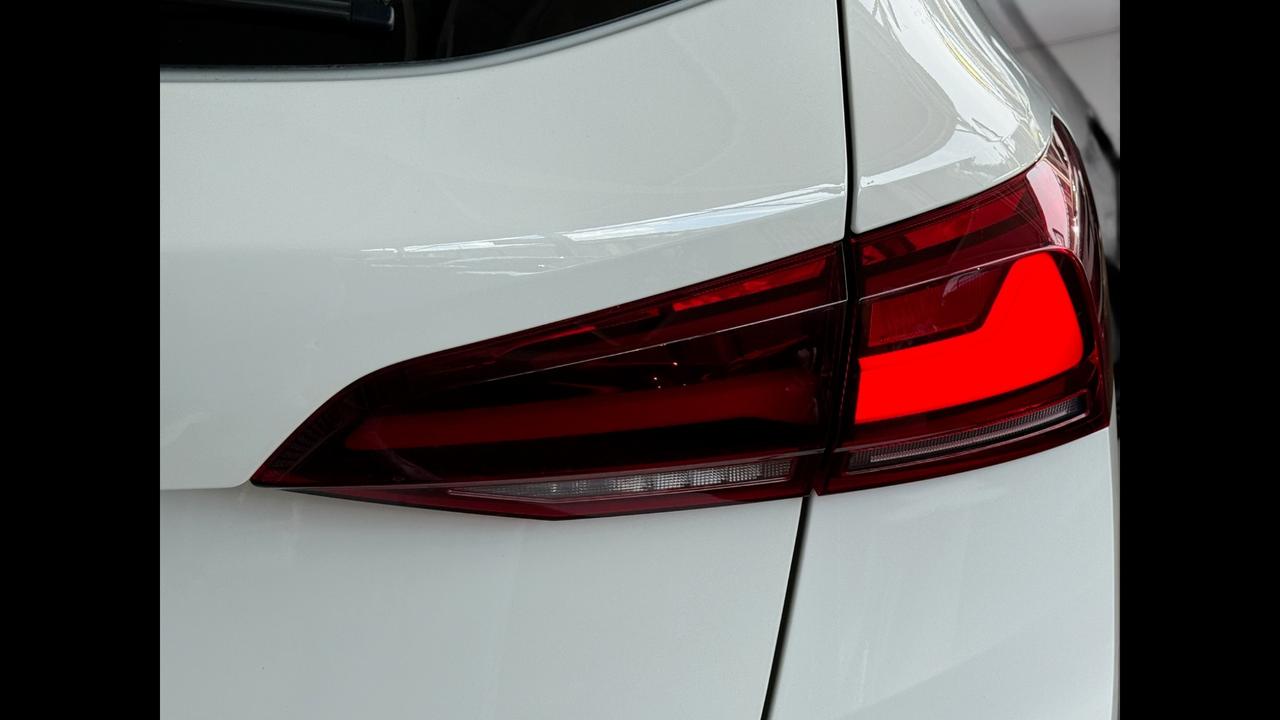 BMW Serie 2 U06 - 218d Active Tourer Luxury auto
