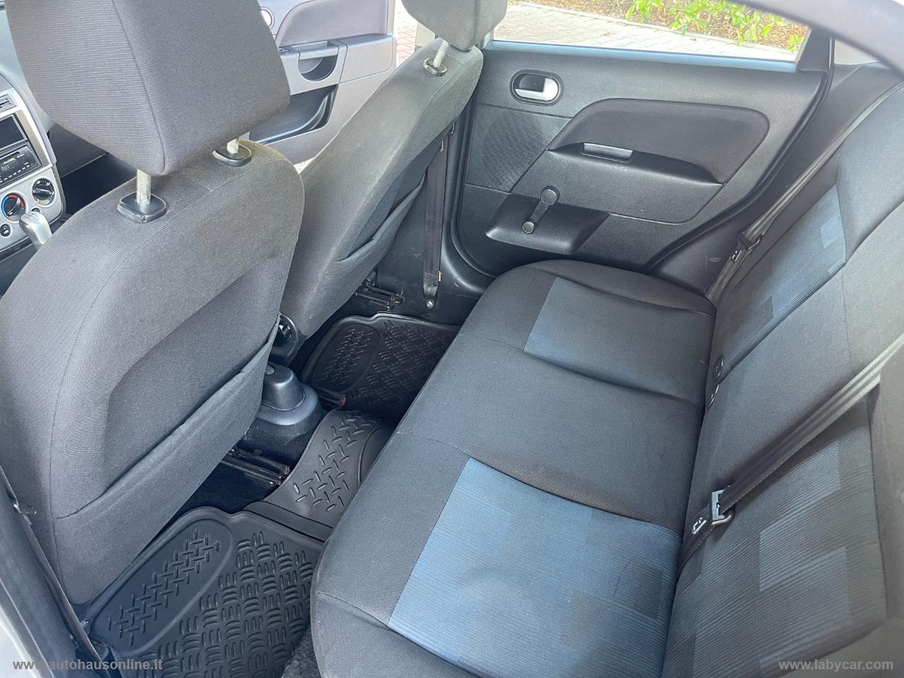 FORD Fiesta 1.2 16V 5p. Titanium