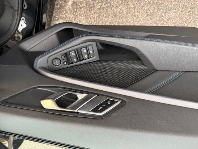 Bmw 116 116d 5p. Msport