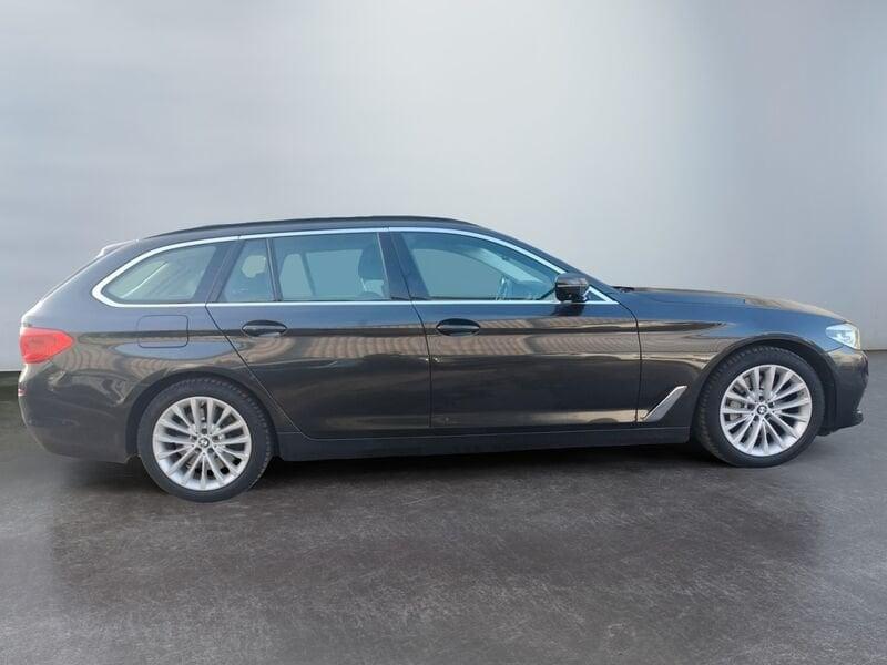 BMW Serie 5 530d xDrive 249CV Touring Luxury