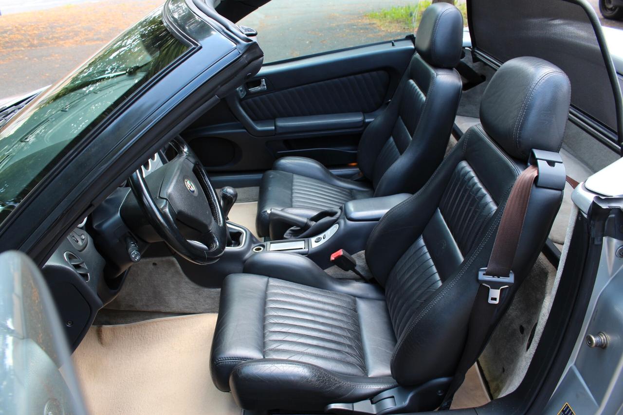 Alfa Romeo GTV Spider 2.0i 16V Twin Spark cat L