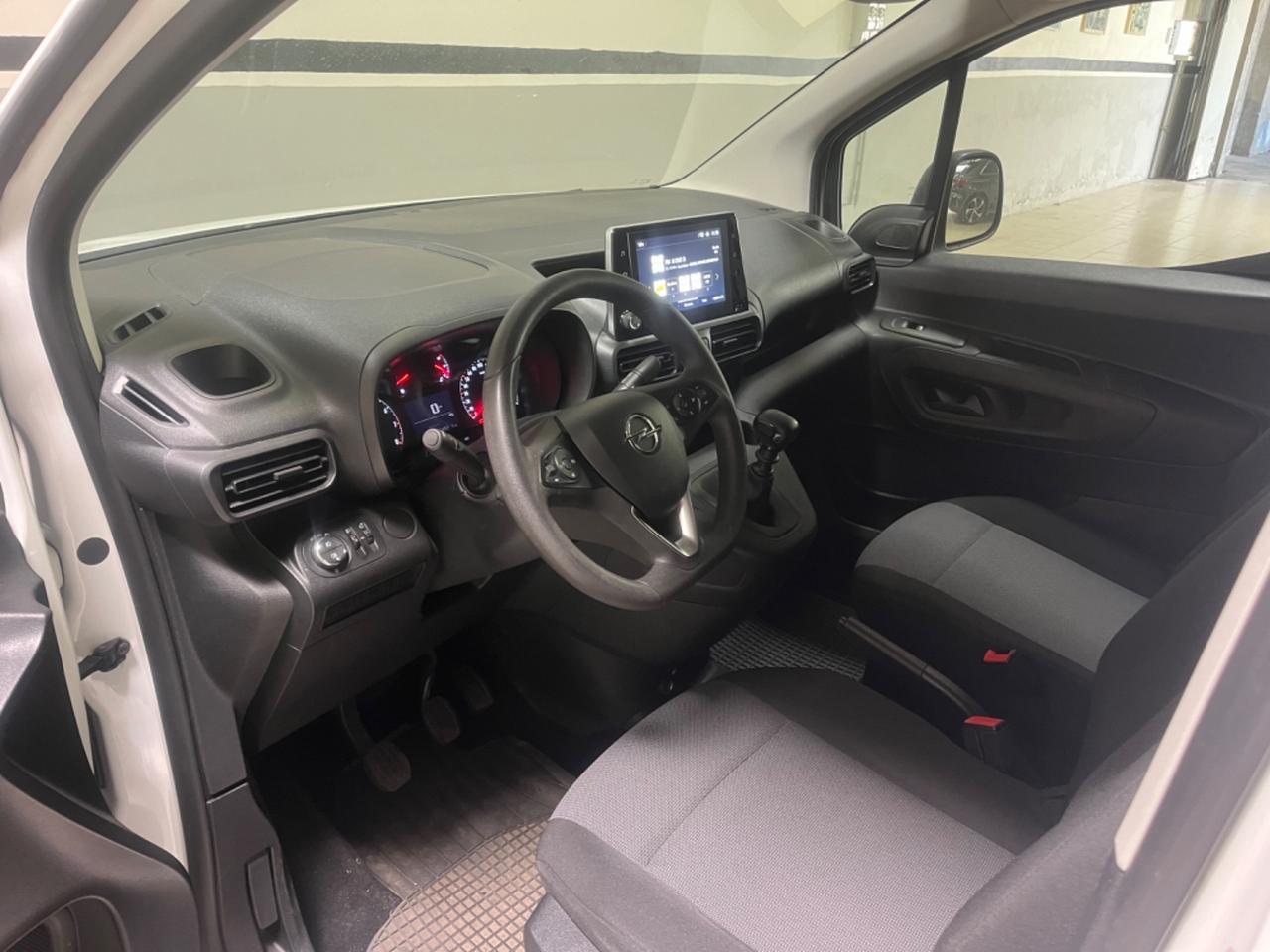 Opel combo 1.2 benzina 110cv