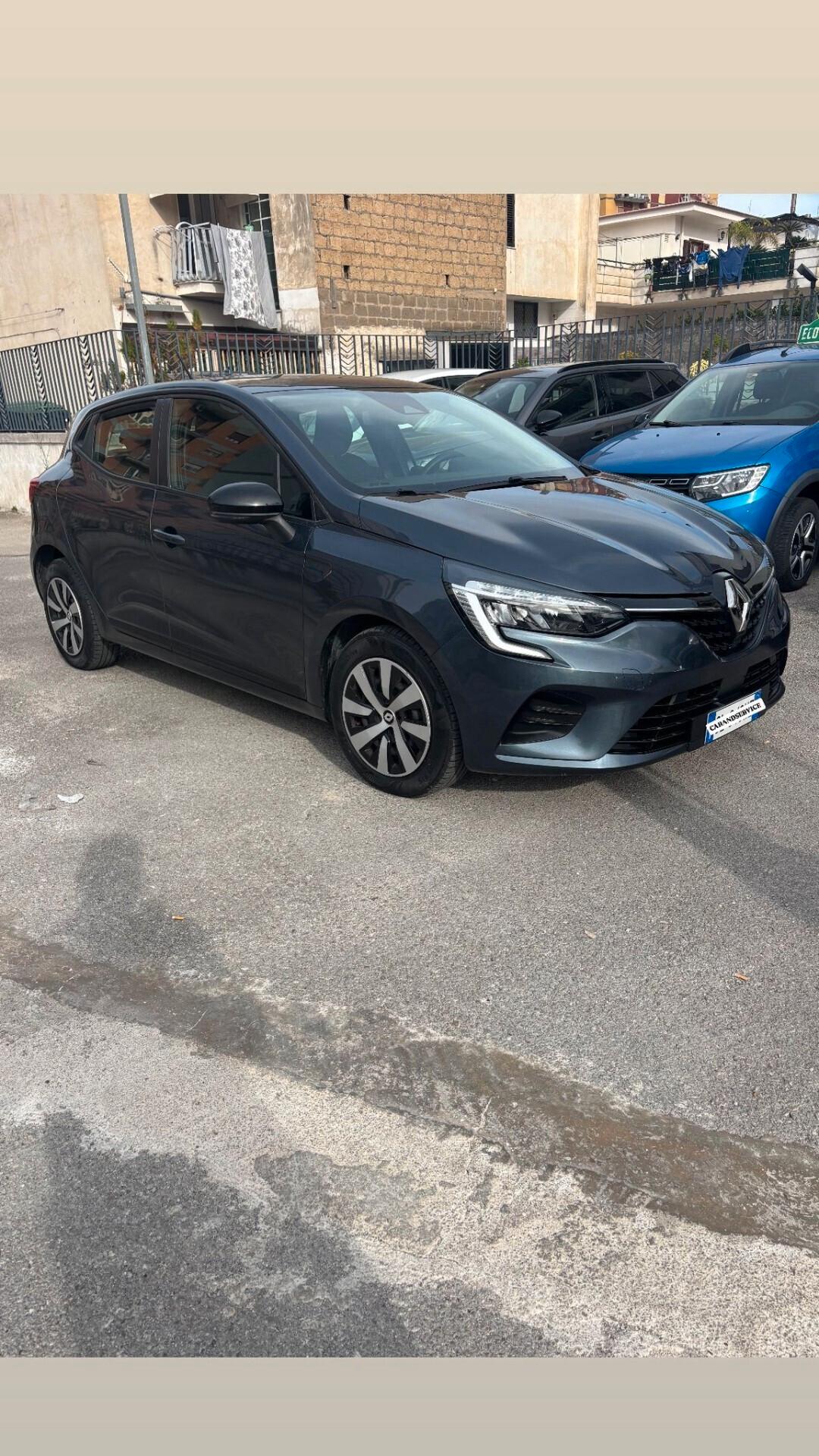 Renault Clio anno 2022 1.0