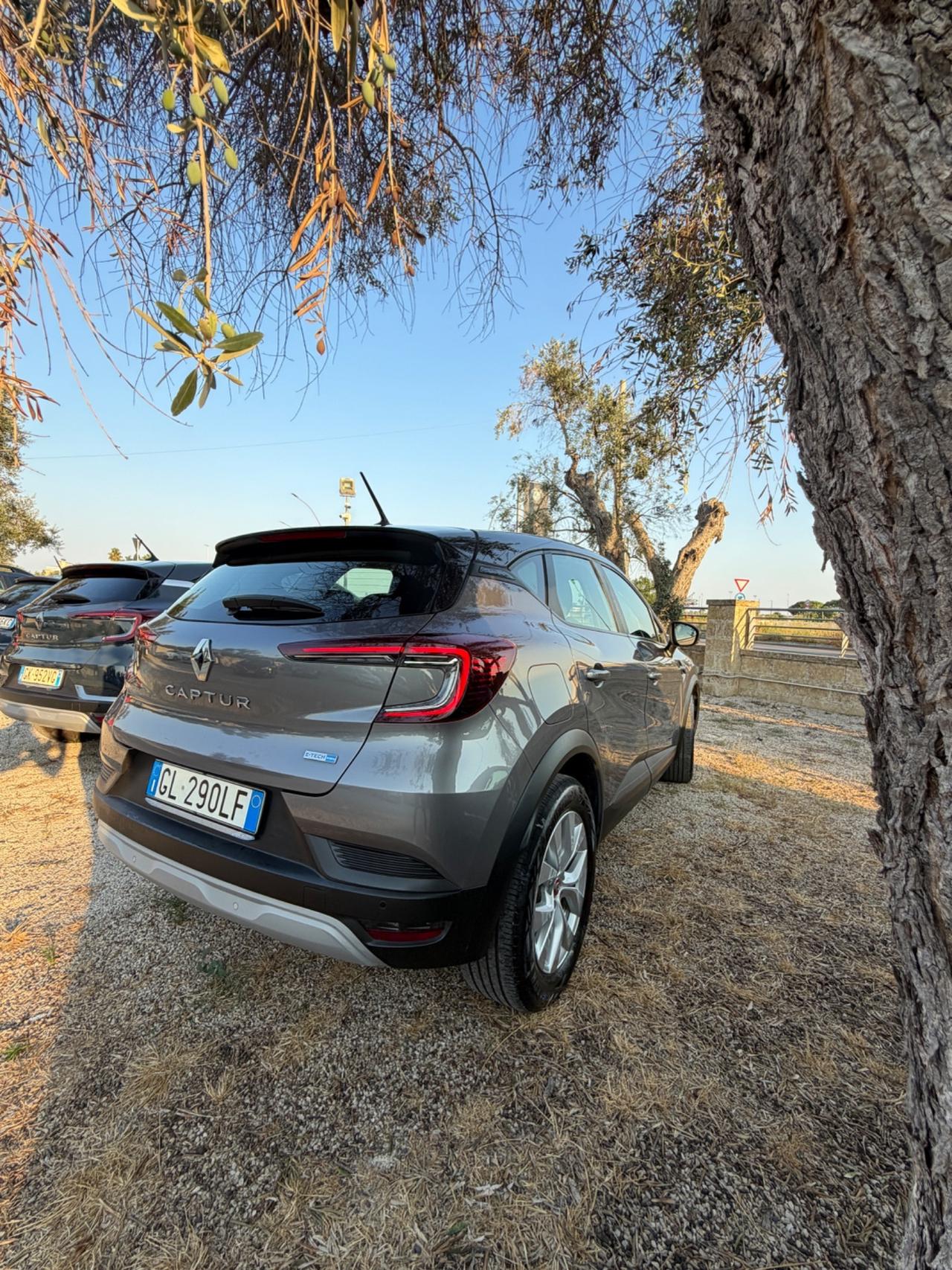 Renault Captur Full Hybrid E-Tech 145 CV Rive Gauche km 60000!!