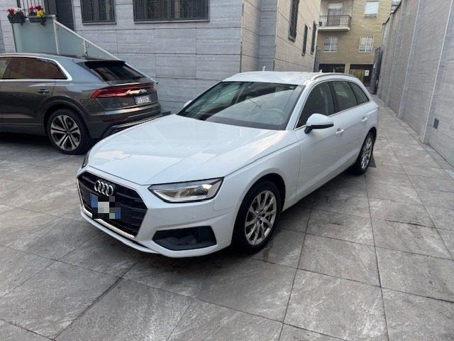 AUDI A4 Avant 35 TDI/163 CV S tronic Business