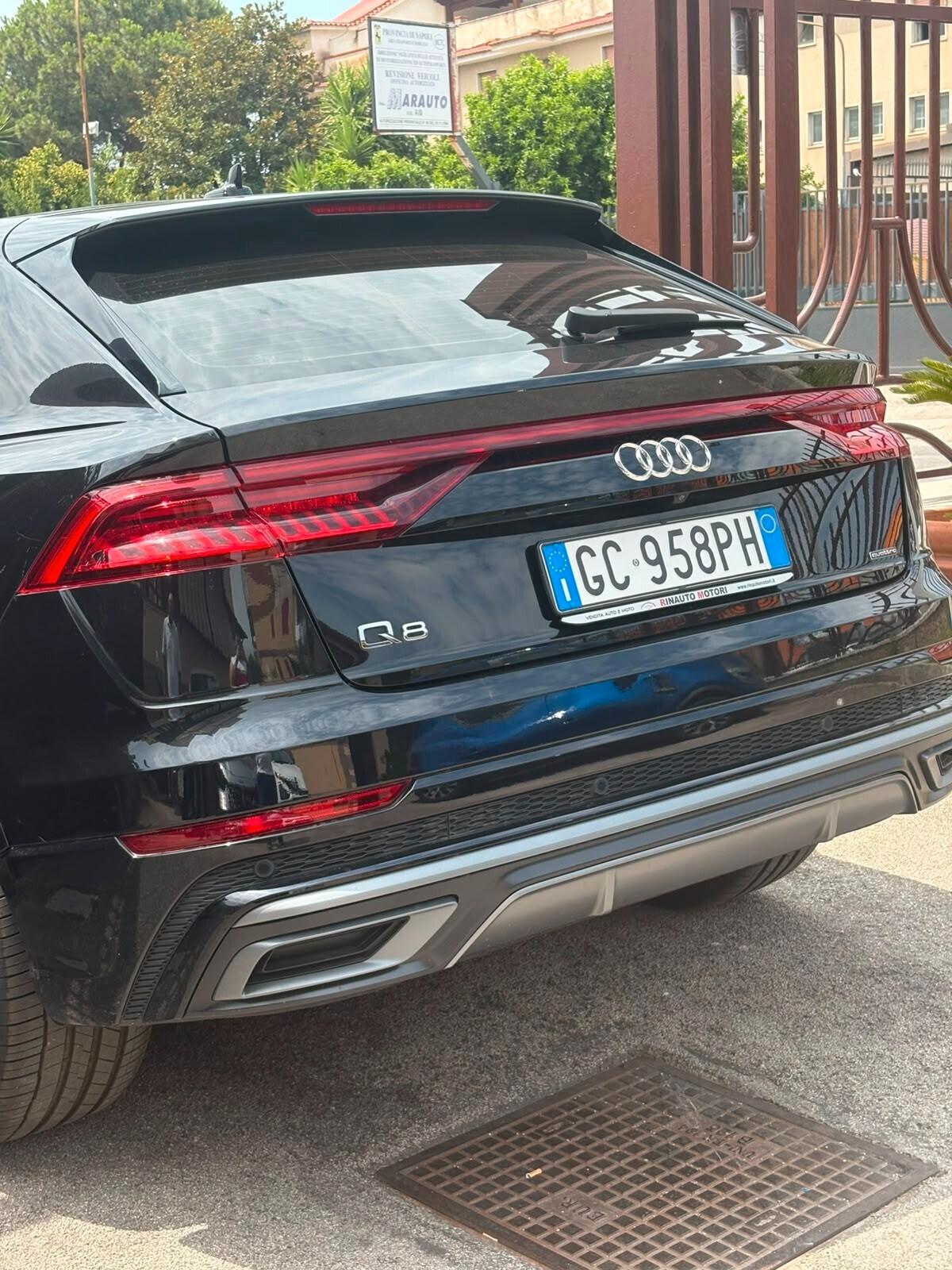 Audi Q8 SQ8 TDI quattro tiptronic