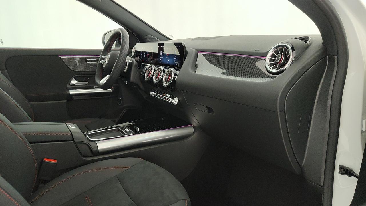 Mercedes-Benz GLA 200 d Automatic 4MATIC