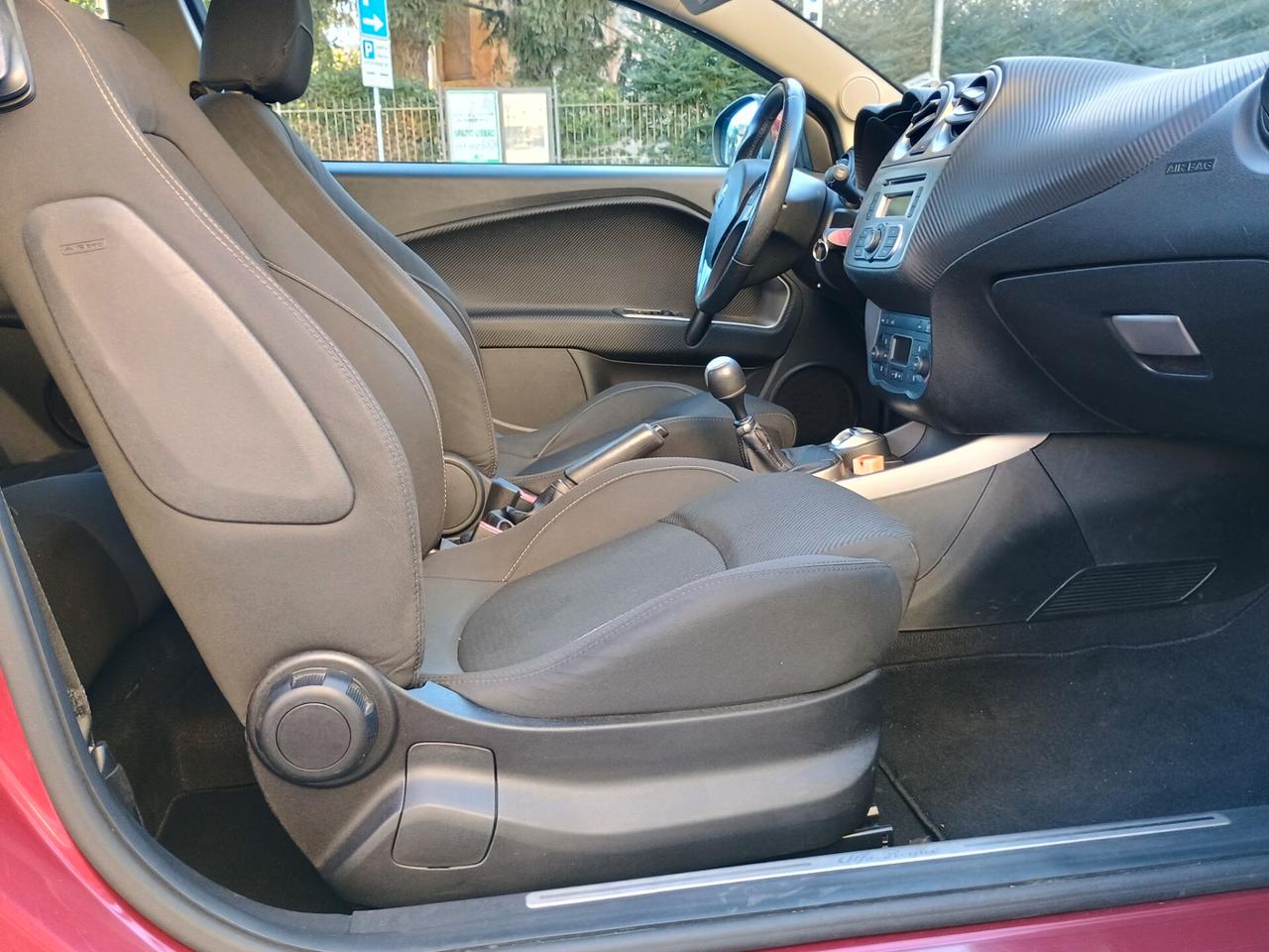 Alfa Romeo MiTo 1.4 105 CV M.air S&S Distinctive