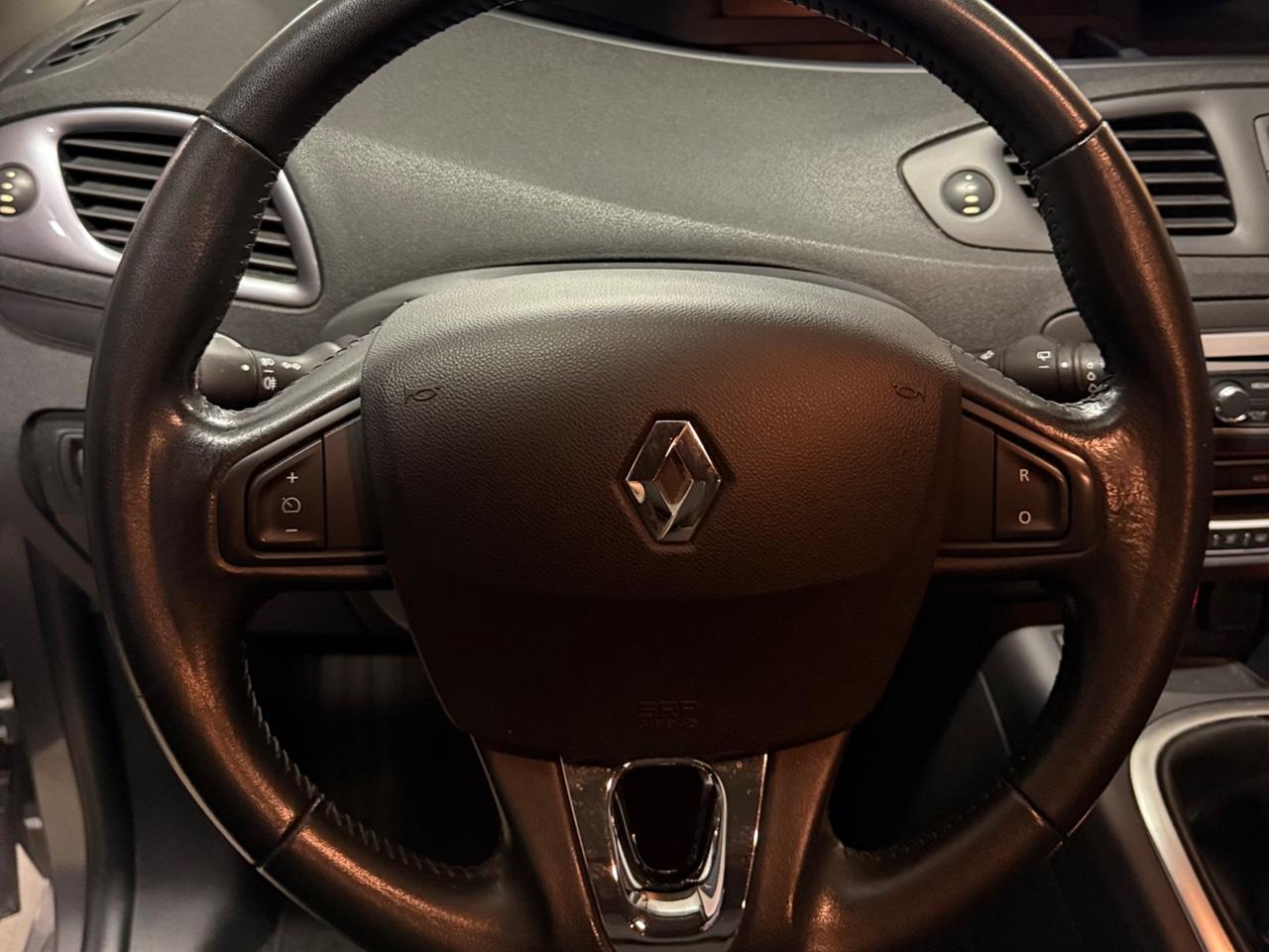 INCREDIBILE RENAULT SCENIC XMOD IN CONDIZIONI ECCELLENTI