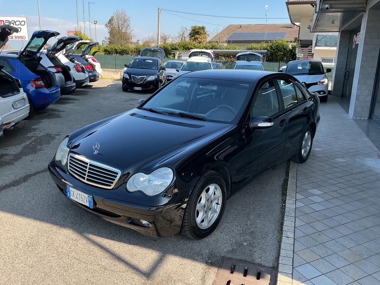 Mercedes-benz C 200 2.1 Diesel