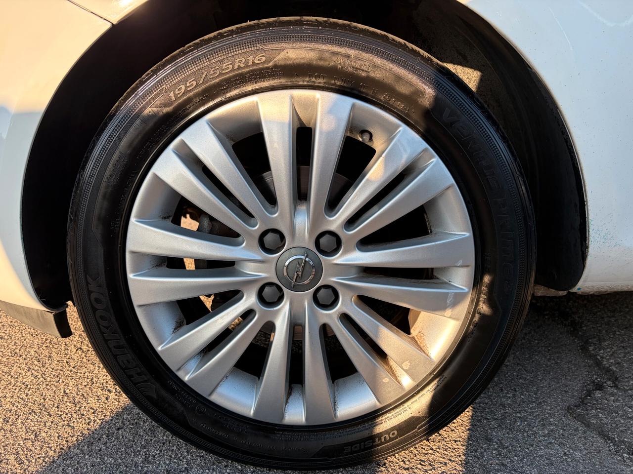 Opel Corsa 1.2 5 porte Elective