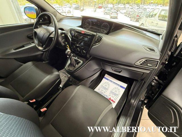 LANCIA Ypsilon 1.2 69 CV 5 porte GPL Ecochic Gold
