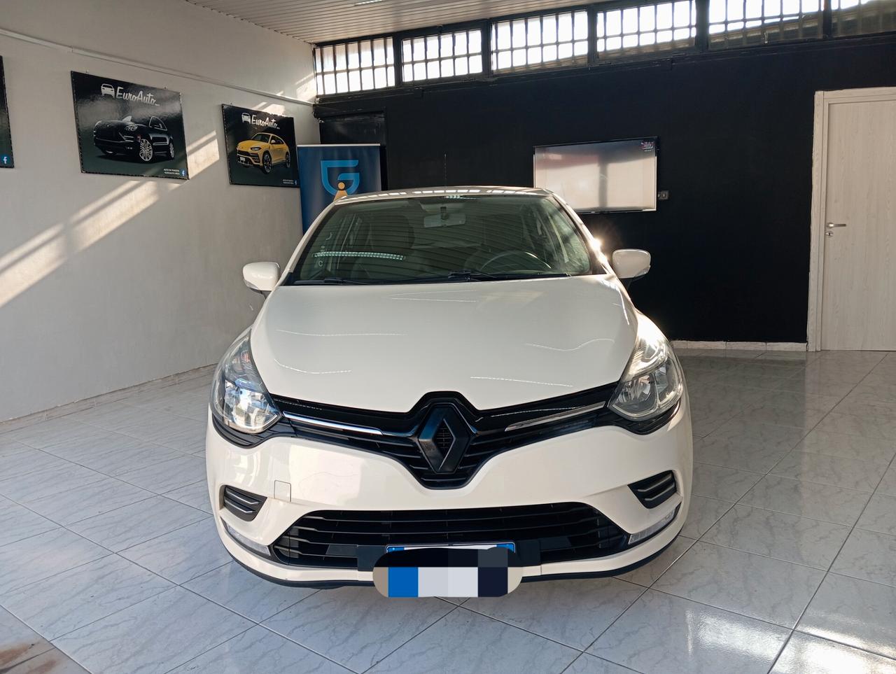 Renault Clio 1.2 benzina 2018 CON GARANZIA