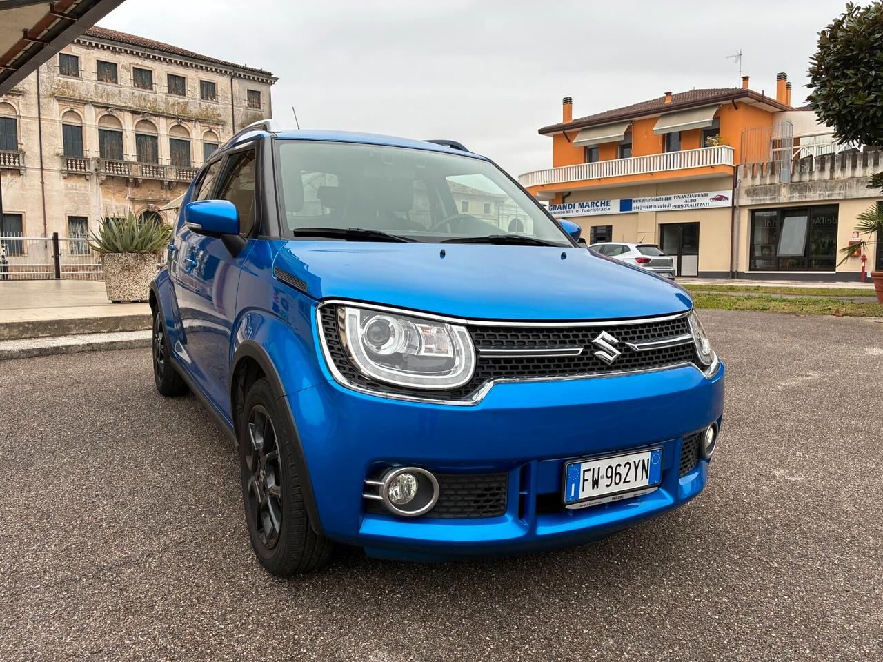 Suzuki Ignis 1.2 Hybrid Top