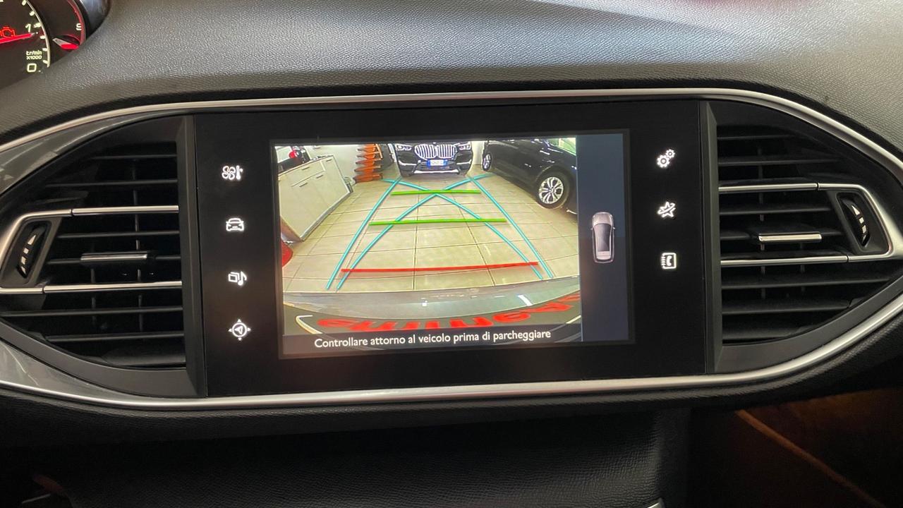 Peugeot 308 BlueHDi 120 S&S SW Allure