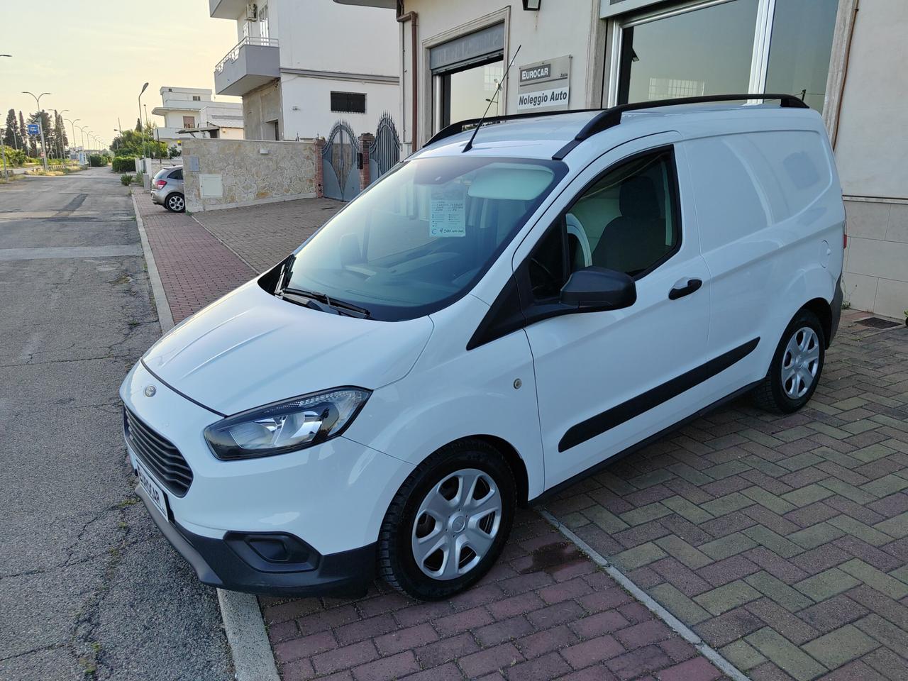 Ford Transit Courier Transit Courier 1.5 TDCi 100CV Van Trend