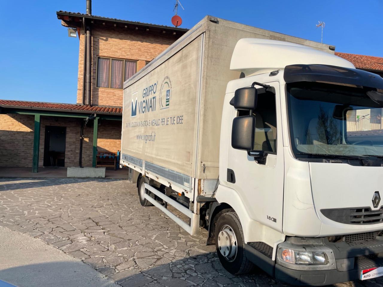 RENAULT TRUCKS