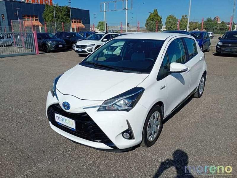 Toyota Yaris 1.5 hybrid Business